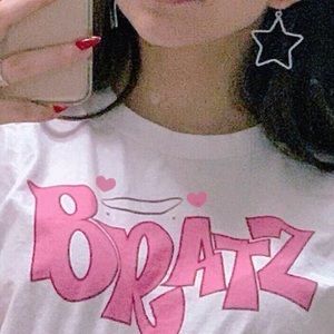 💖 Bratz Y2K 2000s Tee LIMITED TIME 
ONLY 💖